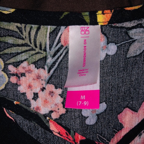 Colorful Top - Picture 3 of 3